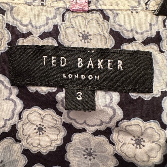 Ted Baker Men's Shirt Size 3 (M) Black Floral Print Long Sleeve Cotton Button Up - Picture 2 of 8